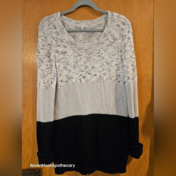 Calvin Kline Sweater - Picture 1 of 6